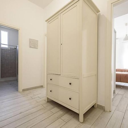 Apartament A Due Passi Da Toledo Neapol Zewnętrze zdjęcie