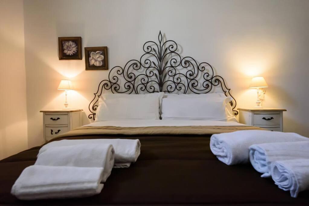Apartament A Due Passi Da Toledo Neapol Zewnętrze zdjęcie