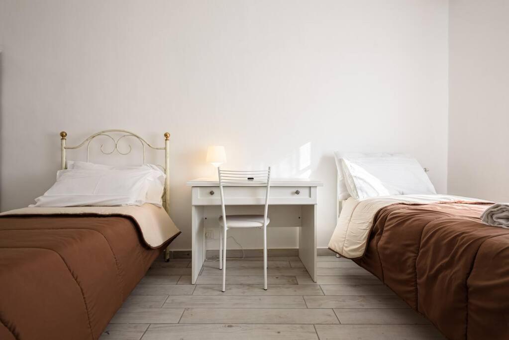 Apartament A Due Passi Da Toledo Neapol Zewnętrze zdjęcie